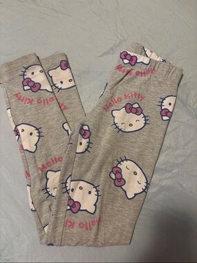 Hello kitty 7/8 leggings